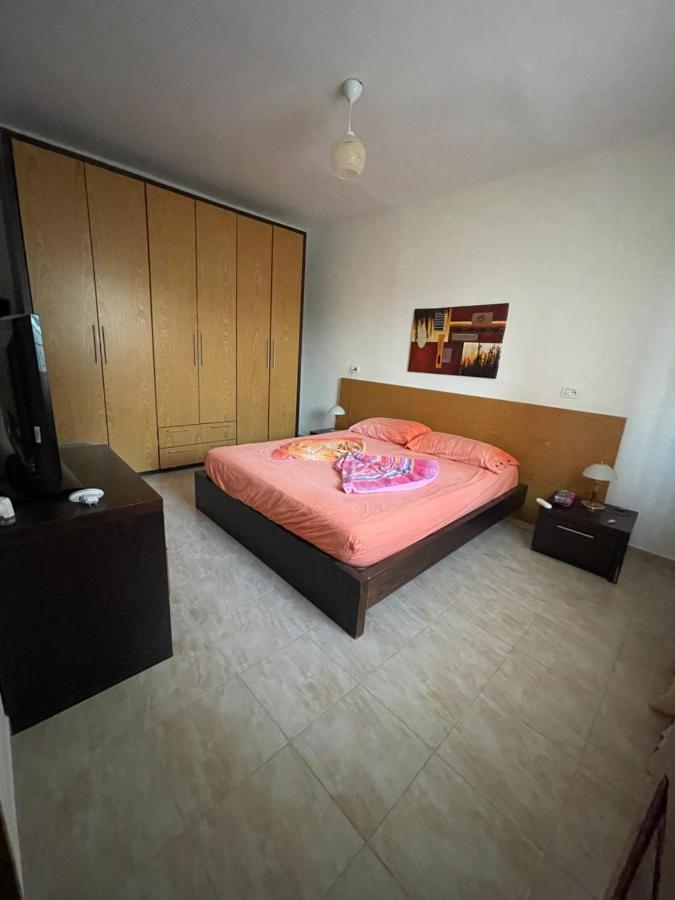 Lovely Spacious House With Big Garden Elbasan Exterior foto